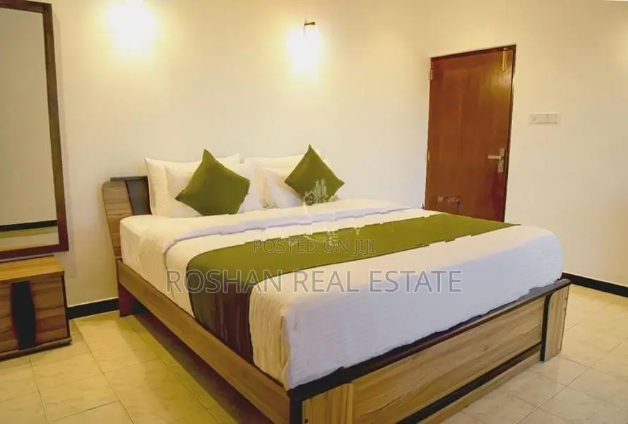 LUXURY FULLY FURNISHED VILLA FOR RENT -TALPE LA2479