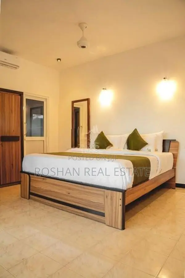 LUXURY FULLY FURNISHED VILLA FOR RENT -TALPE LA2479