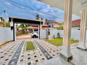 Double Story Luxury Newest 3 BR House For Sale In Negombo Area