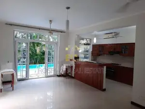 MODERN HOUSE FOR SALE COLOMBO 5 ASH2488