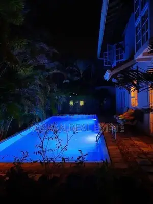 LUXURY HOUSE FOR SALE COLOMBO 5 ASH2487