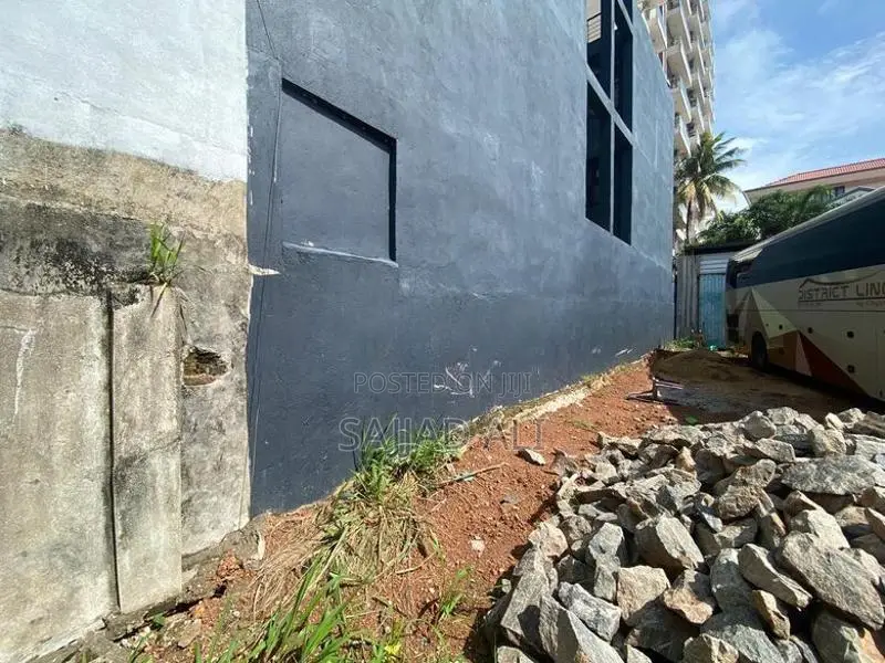 Land for Sale in Dehiwala