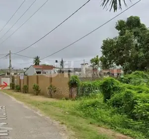 Land for Sale Seeduwa Liyanagemulla HTP8 Colombo main road 200m