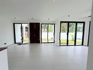 Battaramulla Thalahena 5 BR Luxury House For Sale