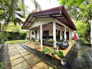House for sale in Off Yakkala Town - Gampaha District