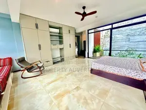 Pannipitiya 4 BR Architecture House For Sale in Thalawathugoda