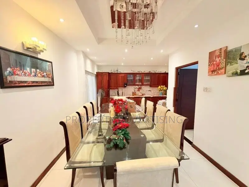 Ethul Kotte Prime Location Luxury House For Sale Pita