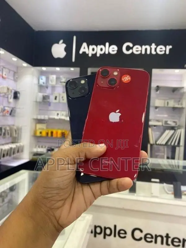 Apple iPhone 13 (Used)