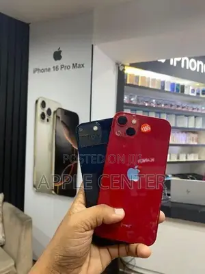 Apple iPhone 13 (Used)