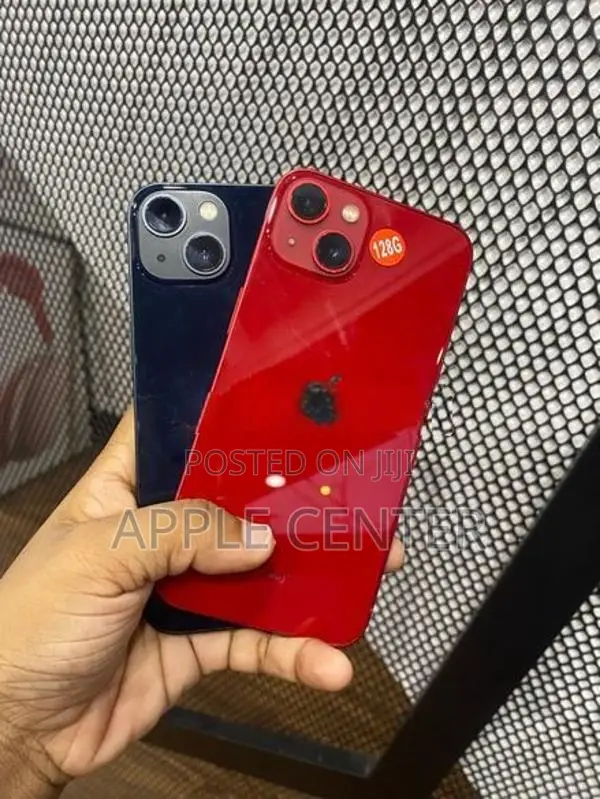 Apple iPhone 13 (Used)