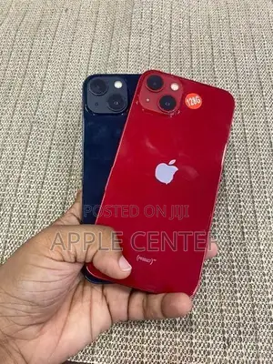 Apple iPhone 13 (Used)