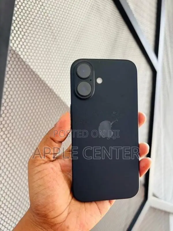 Apple iPhone 16 (Used)