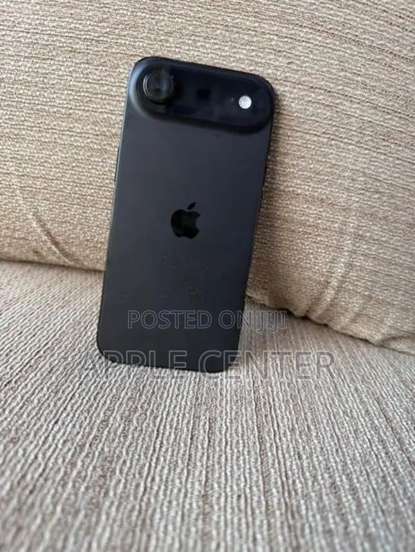 Apple iPhone Air 256GB (Used)