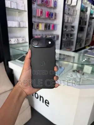 Apple iPhone Air 256GB (Used)