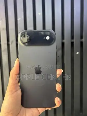 Apple iPhone Air 256GB (Used)