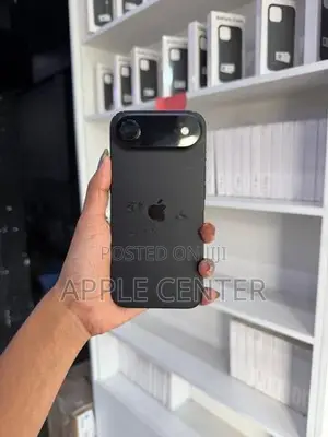 Apple iPhone Air 256GB (Used)