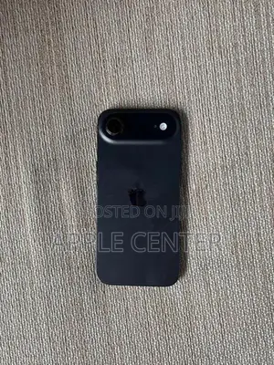 Apple iPhone Air 256GB (Used)