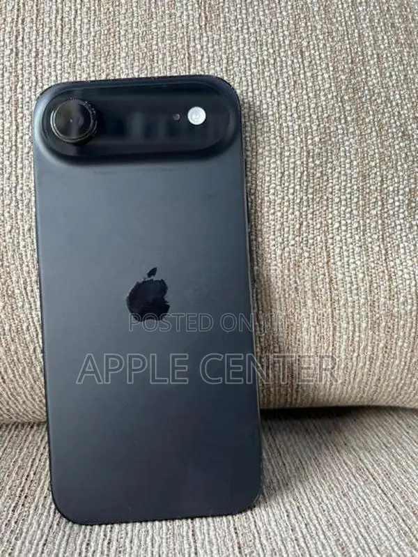 Apple iPhone Air 256GB (Used)