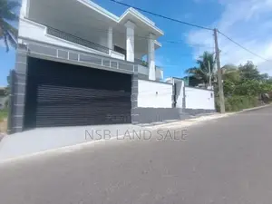 Super Luxury House for Sale in Kahathufuwa