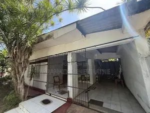 House for sale Rathmalana With 1st Floor Slab - Ratmalana