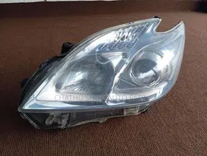 toyota prius mormal head light