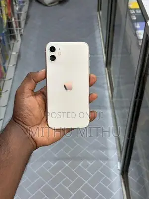 Apple iPhone 11 128GB (Used)