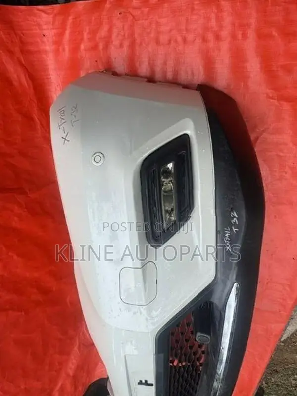 Xtrail T32 front Bumper/Buffer