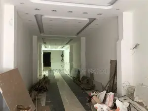 Commercial Building For Sale in Messanger Street Colombo12