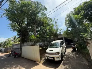 House for sale Rathmalana With 1st Floor Slab - Ratmalana
