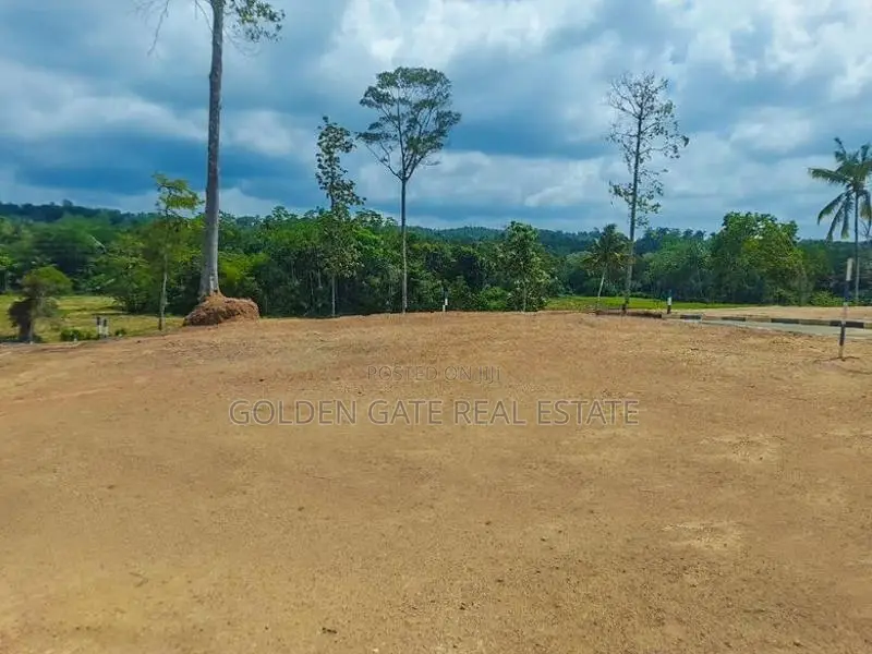 Yakkala Land Sale
