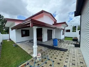 Brand-New House in Homagama Meegoda Watareka මීගොඩ - වටරැක