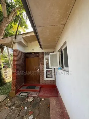 House for sale Rathmalana With 1st Floor Slab - Ratmalana