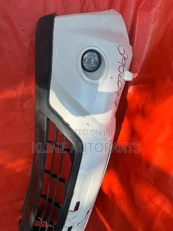 Xtrail T32 front Bumper/Buffer