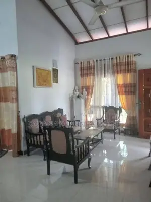 House in Kaduwela