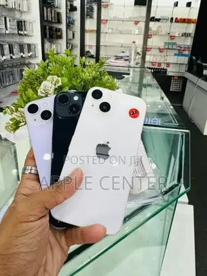 Apple iPhone 14 (Used)