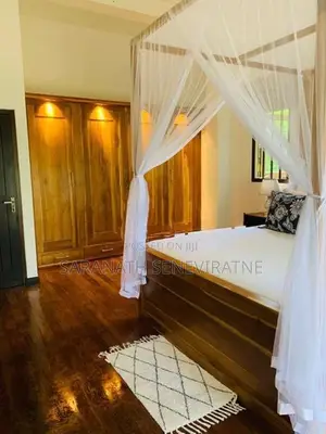 Ground Floor Completed House for Sale in Yatiyana - Katunayaka