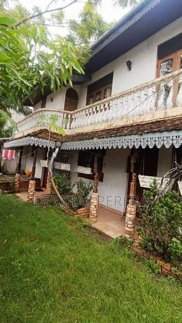 2 story house sale old Negombo road wattala city
