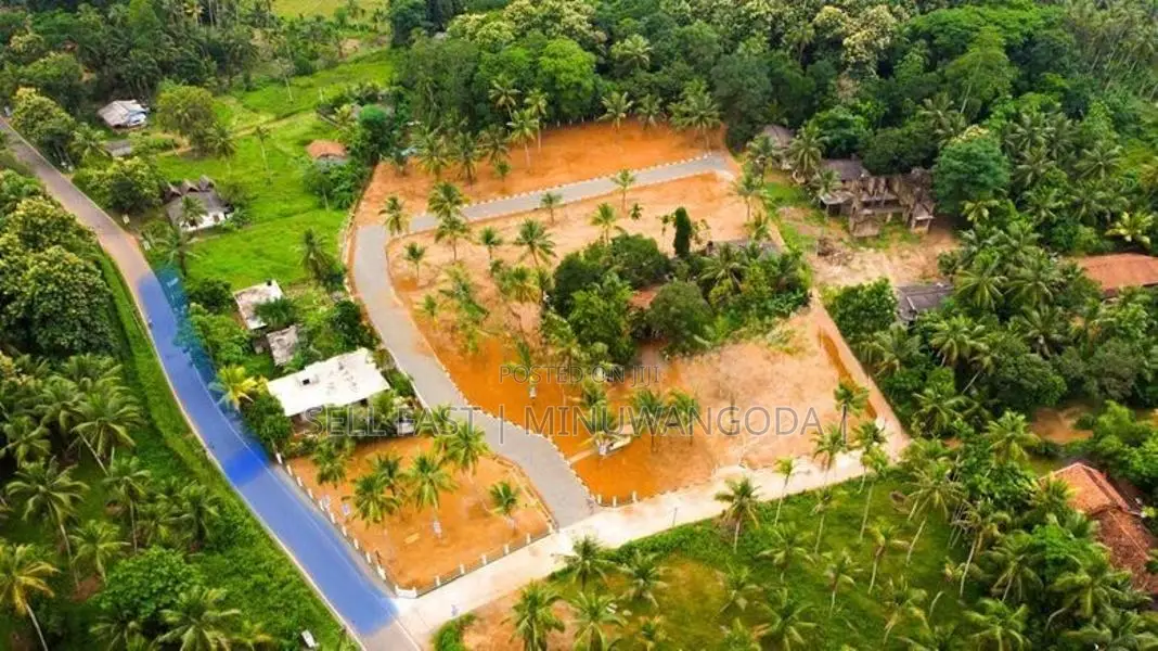 Land for Sale - Veyangoda