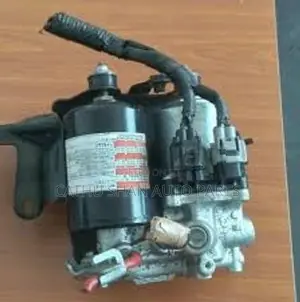 Toyota Aqua ABS