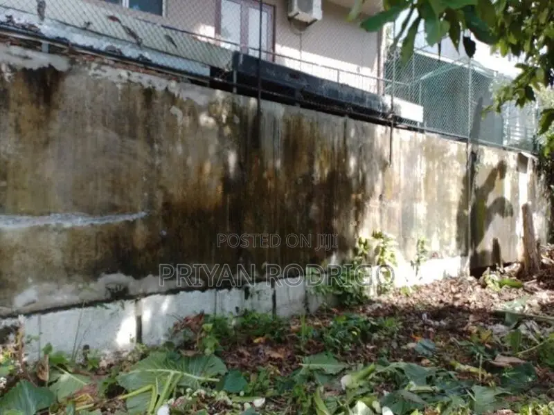 18.6 Perch Land for Sale on Ananda Balika Mawatha, Pita Kotte