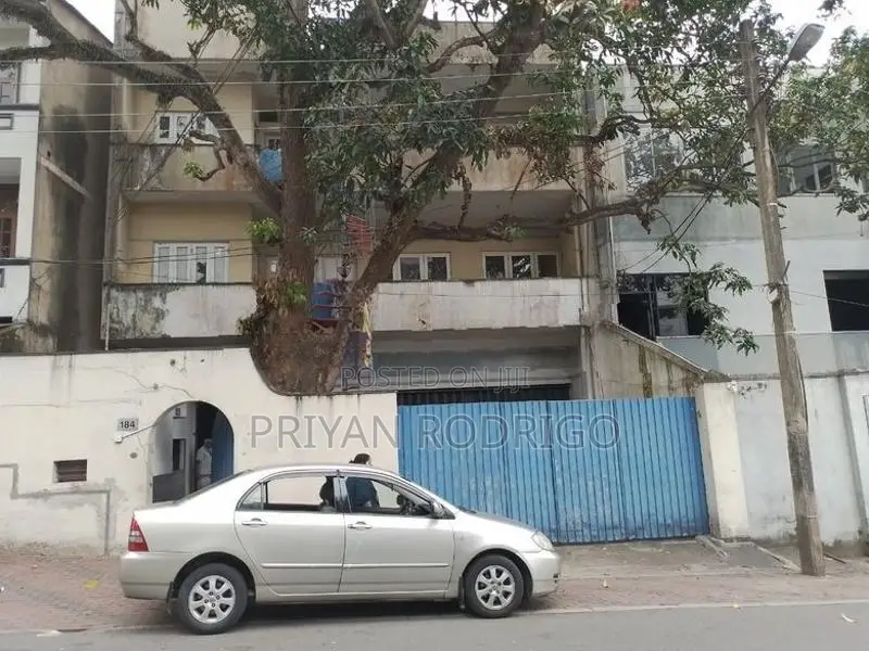 04 Storied Commercial Property for Rent at Maradana-Colombo 10