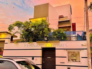Negombo Town Perfect Residential Area Box Designs House For Sale