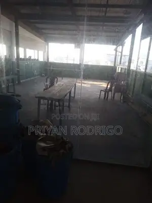 Commercial Facility facing High Level Road for Rent at Nugegoda