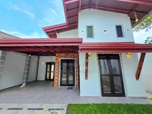 නවීන පන්නයේ අලුත්ම තනි මහල් නොවස විකිනීමට - බටුවන්දර