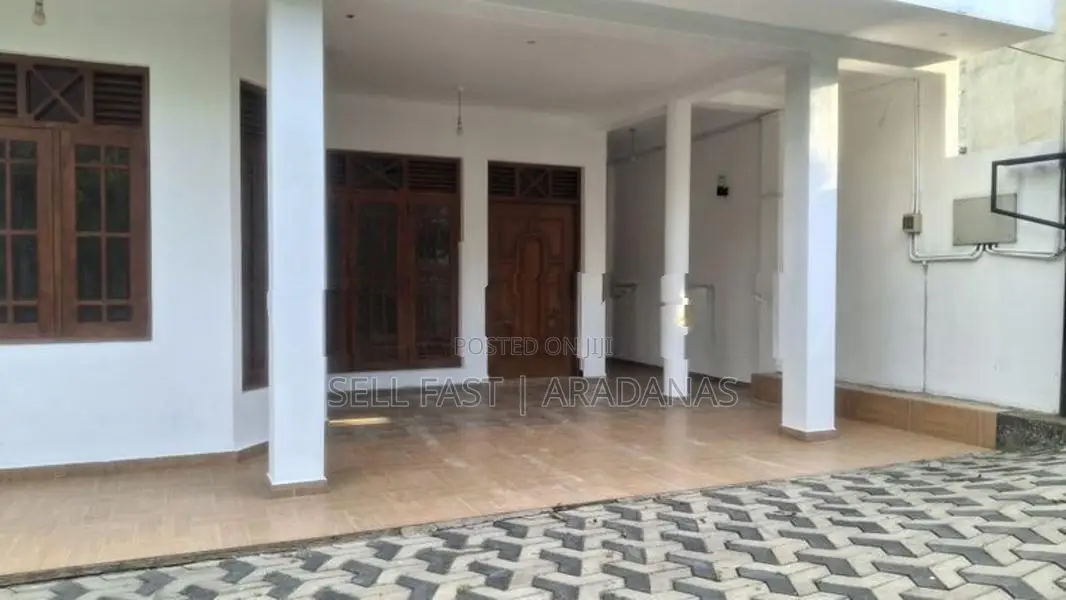 House For Sale in Pannipitiya