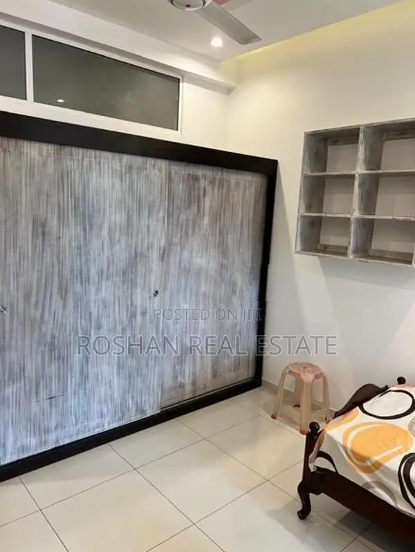 FULLY FURNISHED APARTMENT FOR SALE COLOMBO 7 CHI2505