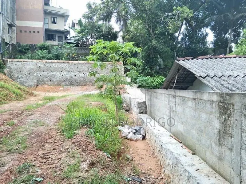 Rajagiriya, Buthgamuwa Road, 17.8 Perches of Residential Land for Sale