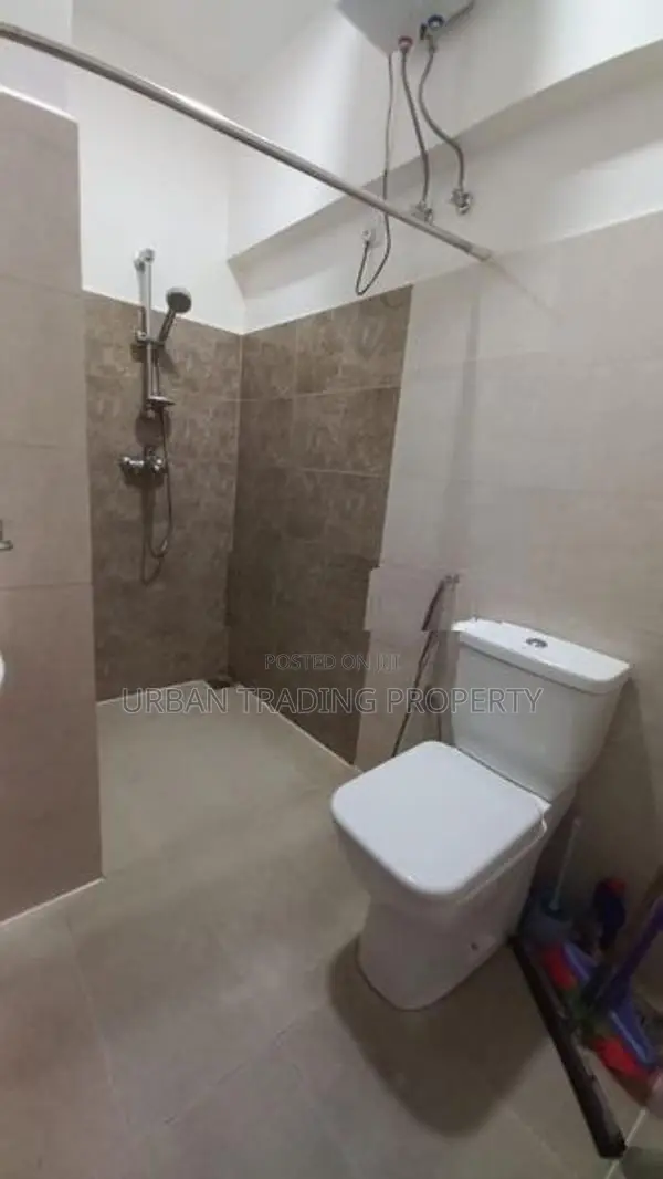 04 Bed Fully Furnished Luxury Apartment for Rent at Talawathugoda
