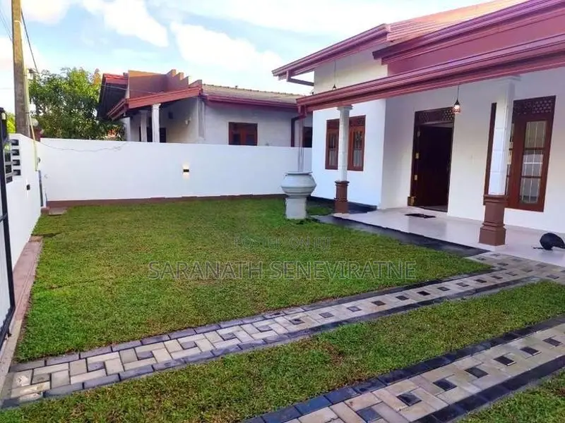 Brand-New House in Horana පදිංචි නොවූ අලුතින් ඉදිකල නිවස හොරණ