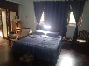 16.85 Perch Residential Land with A Livable House for Sale on Rajagiri